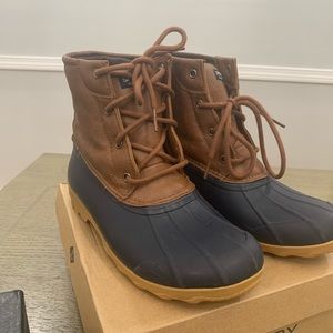 Sperry big kids boots